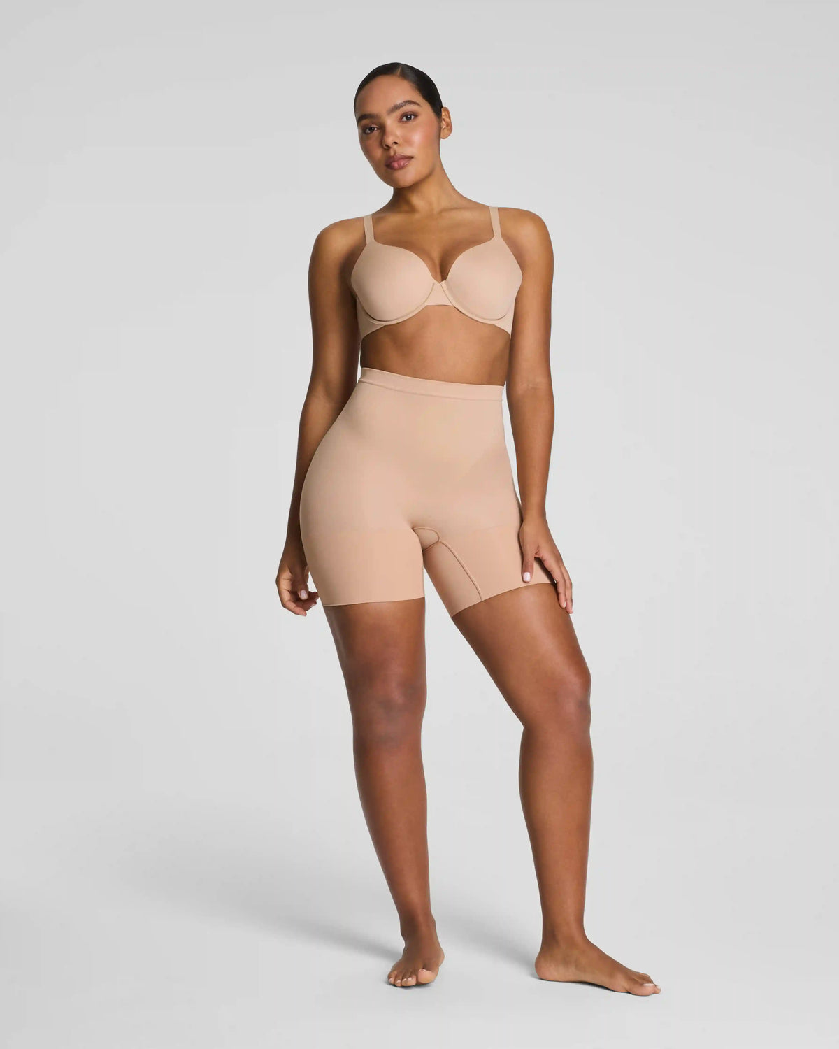SPANXsculpt® GoFigure Mid-Thigh Short | Chai
