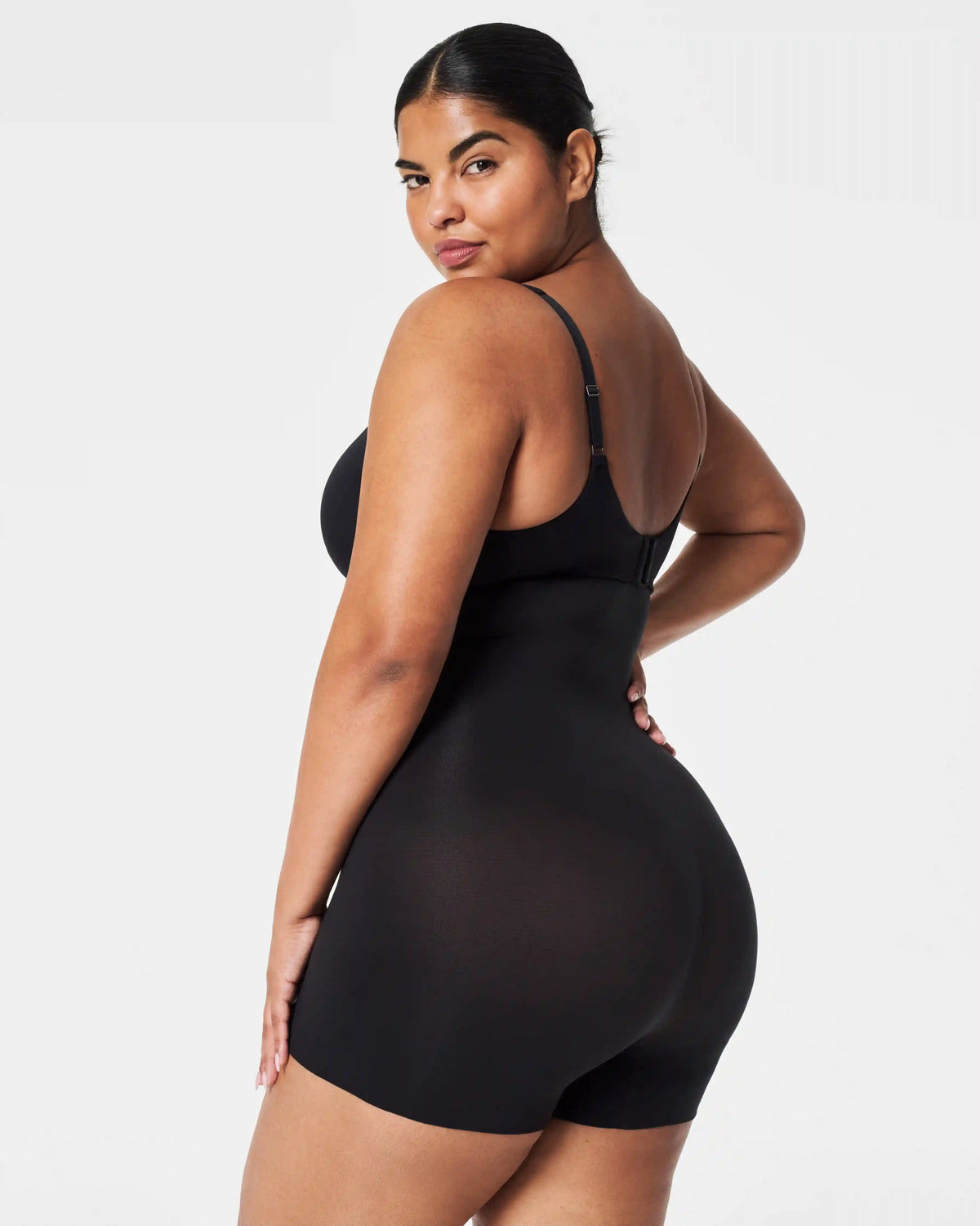 SPANXsculpt® Seamless Power High-Waisted Shorty | Very Black