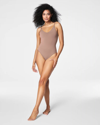 SPANXsculpt® Seamless Power Thong Bodysuit | Cafe Au Lait