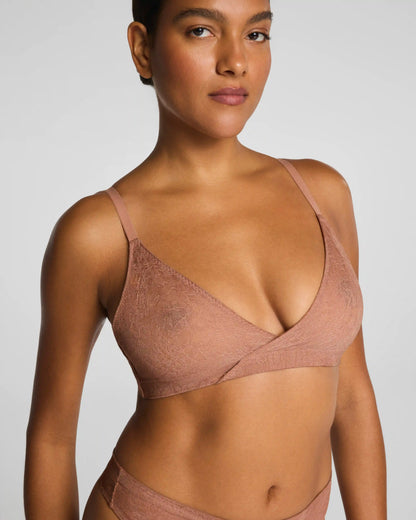 SPANXsupersmooth® Day to Date Night Lace Bralette | Cinnamon