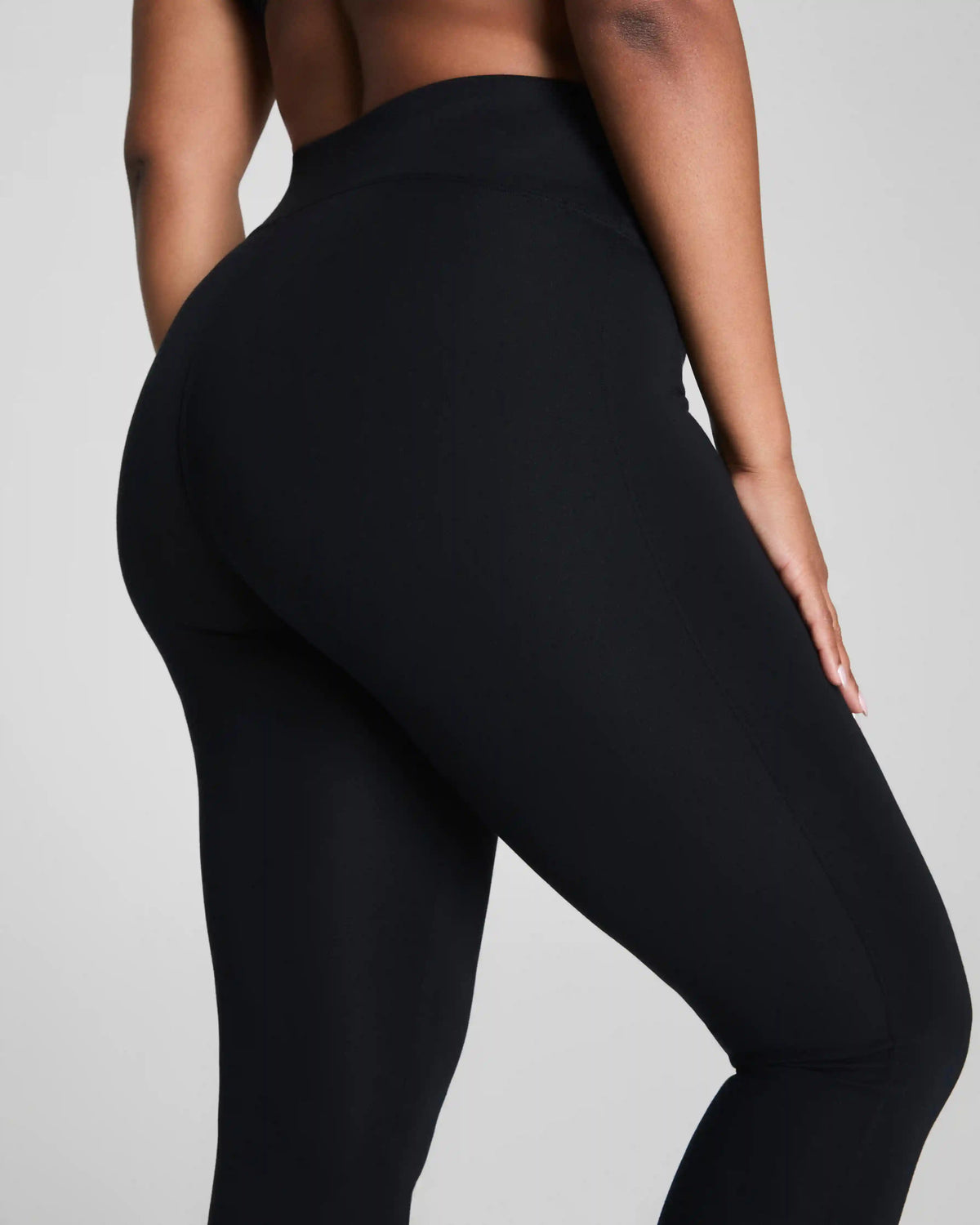 SPANXshape® Everyday Legging | Classic Black