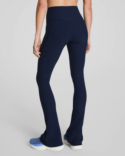 SPANXsmooth® OnForm Micro Flare Pant | Timeless Navy
