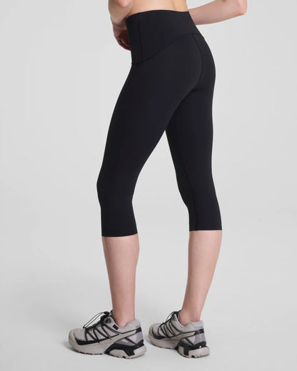 SPANXshape® Booty Boost® Cropped Leggings, 19" | Very Black