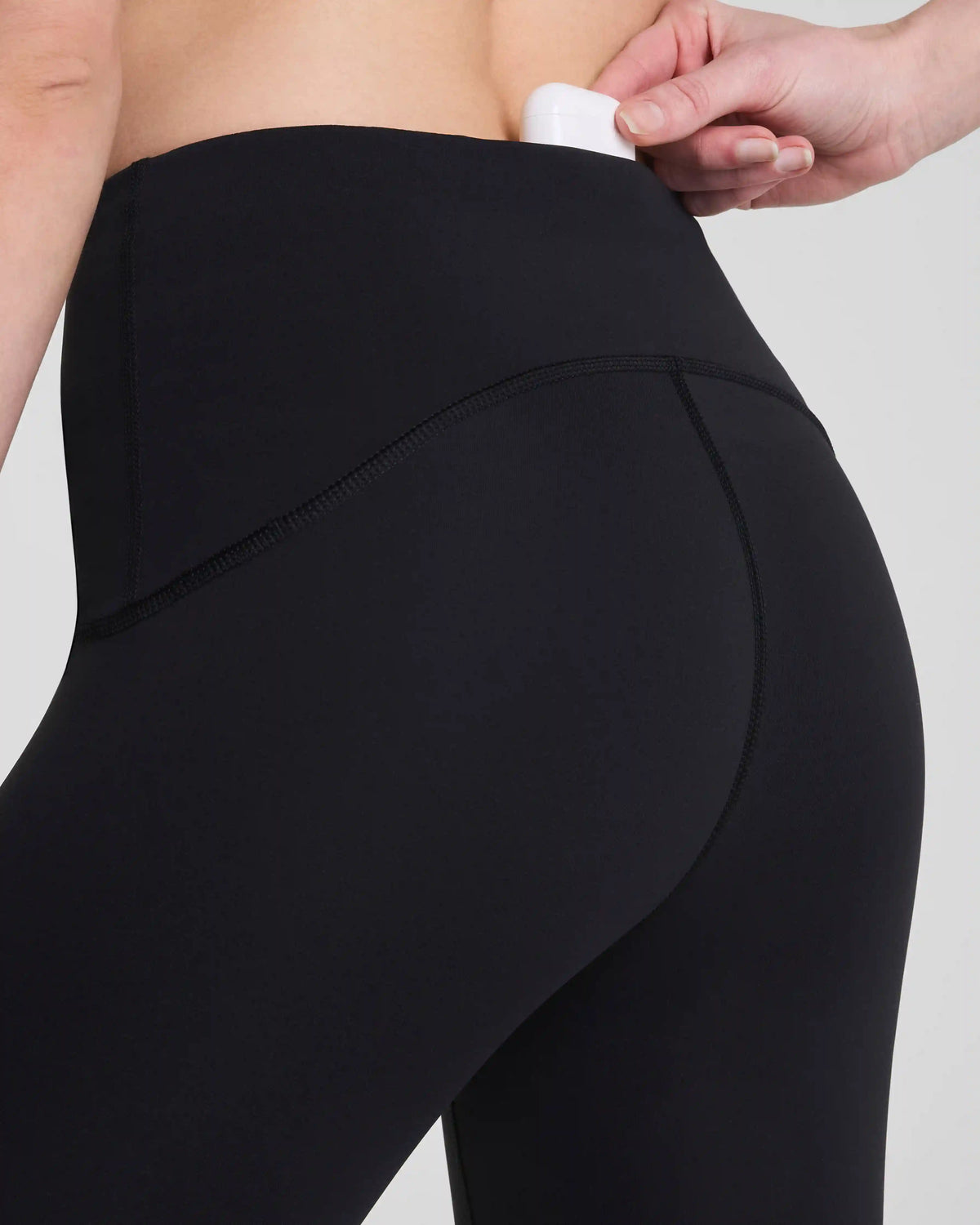 SPANXshape® Booty Boost® Cropped Leggings, 19" | Very Black